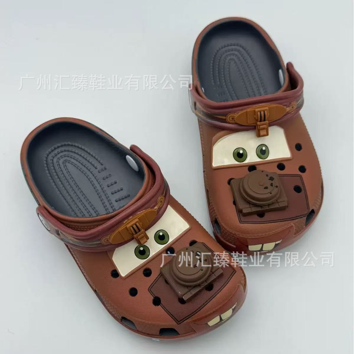 2025 Mcqueen Cars 95 Slippers for Boys, Comfortable Non-Slip Parent-Child Shoes, Simple and Stylish Parent-Child Style